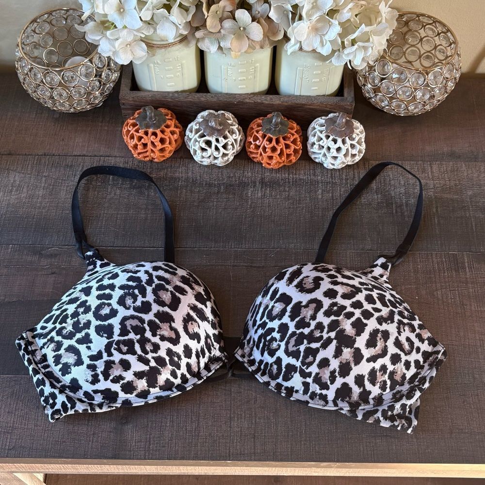 Victoria’s Secret Miraculous Plunge Bra